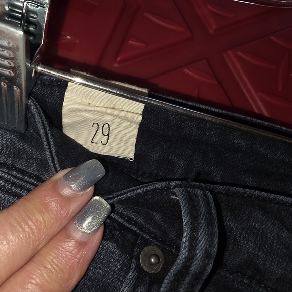 Women’s Dark Wash Skinny Jeans - Black - Picture 3 of 5